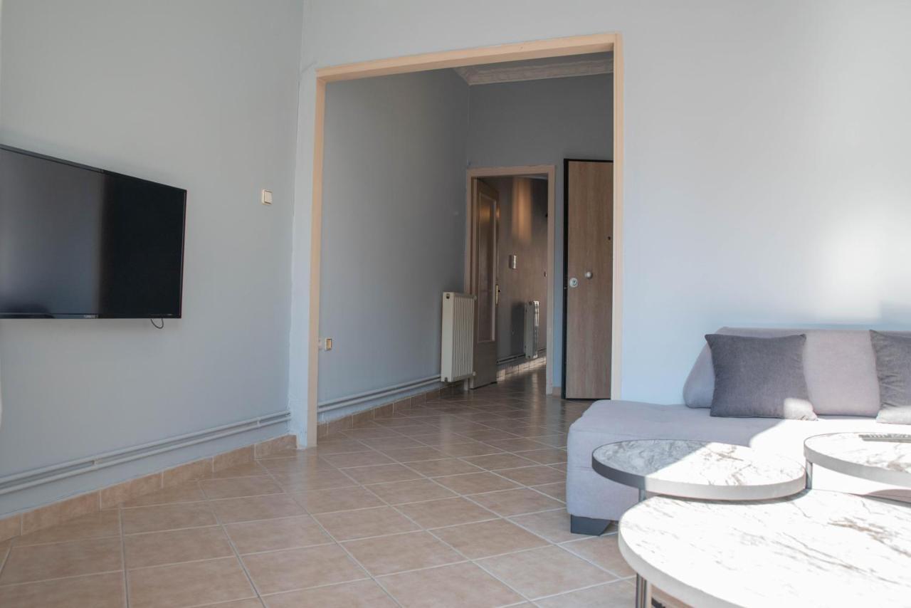 Nikea Apartment Near Piraeus Port And Metro St II Esterno foto