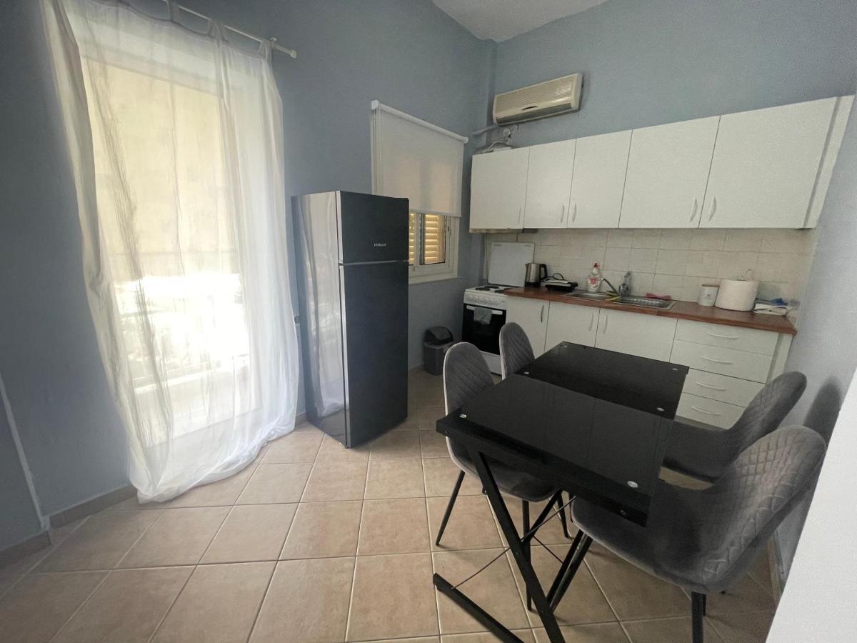 Nikea Apartment Near Piraeus Port And Metro St II Esterno foto